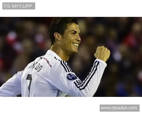 本泽马在足球历史上的传奇之路与未来展望分析