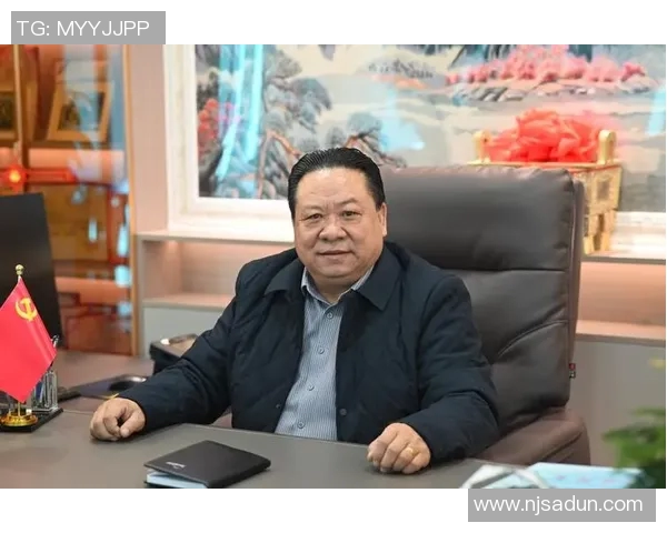 杜震宇的成长之路与职业生涯探索:从青涩少年到行业翘楚的蜕变历程 杜震宇的成长之路与职业生涯探索:从青涩少年到行业翘楚的蜕变历程