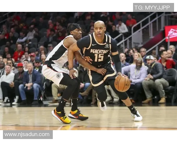 快船逆转爵士，路威表现稳健，点燃季后赛战火