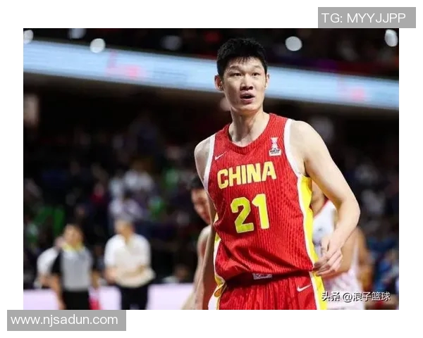 胡金秋的篮球之路:从青涩少年到CBA明星的成长历程与未来展望 胡金秋的篮球之路:从青涩少年到CBA明星的成长历程与未来展望