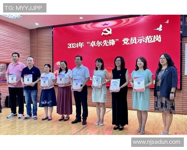 王秋明的奋斗历程与人生哲学:从平凡到卓越的心路历程分享 王秋明的奋斗历程与人生哲学:从平凡到卓越的心路历程分享