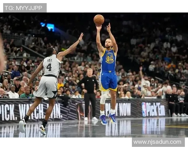 库里三分大赛决赛狂轰20球创历史传奇时刻震撼全场