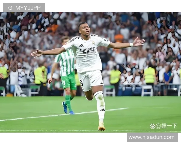 西甲联赛焦点战皇马迎战西班牙球队争夺胜利荣耀